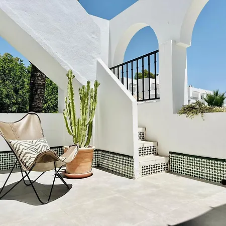 La Quinta Sea View